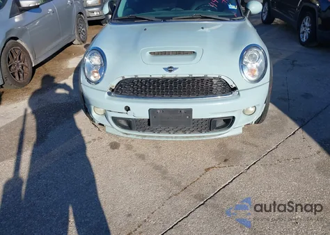 2012 Mini Cooper S Clubman z USA, uszkodzony, nr VIN WMWZG3C54CTY38270